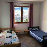 « le Faucon Pelerin » Vue Magnifique Au Calme 別荘 *