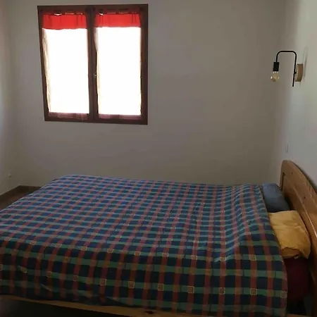 « le Faucon Pelerin » Vue Magnifique Au Calme Holiday home *