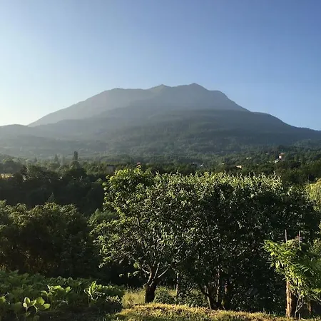 « le Faucon Pelerin » Vue Magnifique Au Calme Holiday home *